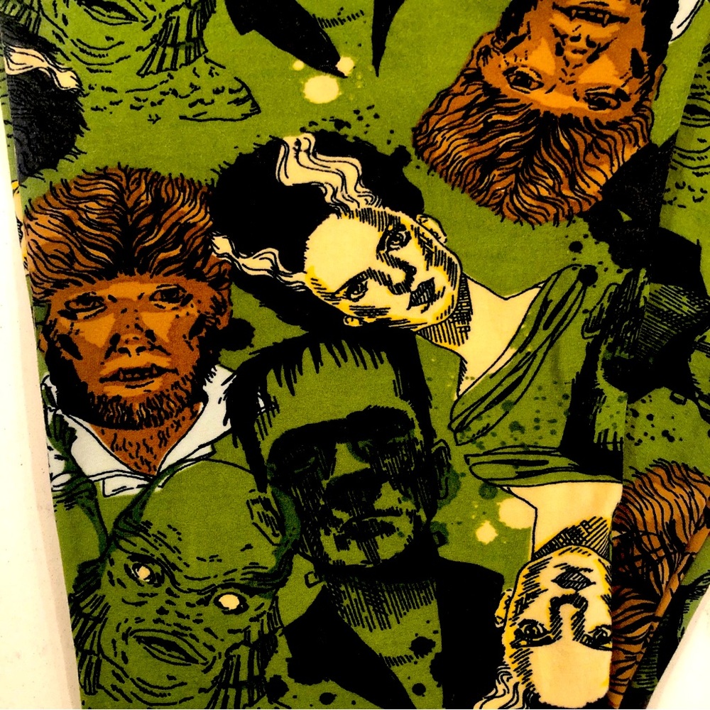 NEW Lularoe Leggings OS Horror Monsters Halloween Heads Scary Fun Creepy Green